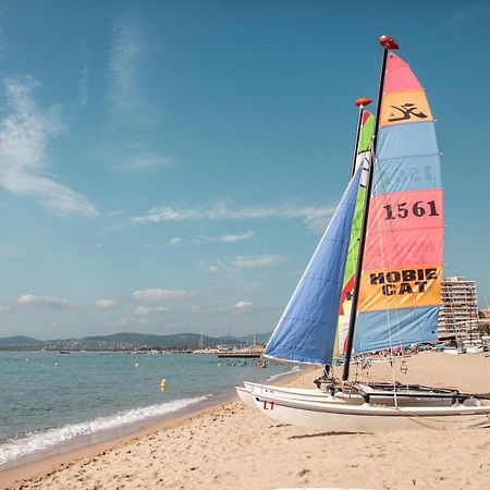 Apartamento Appart' Au Port Fréjus Exterior foto